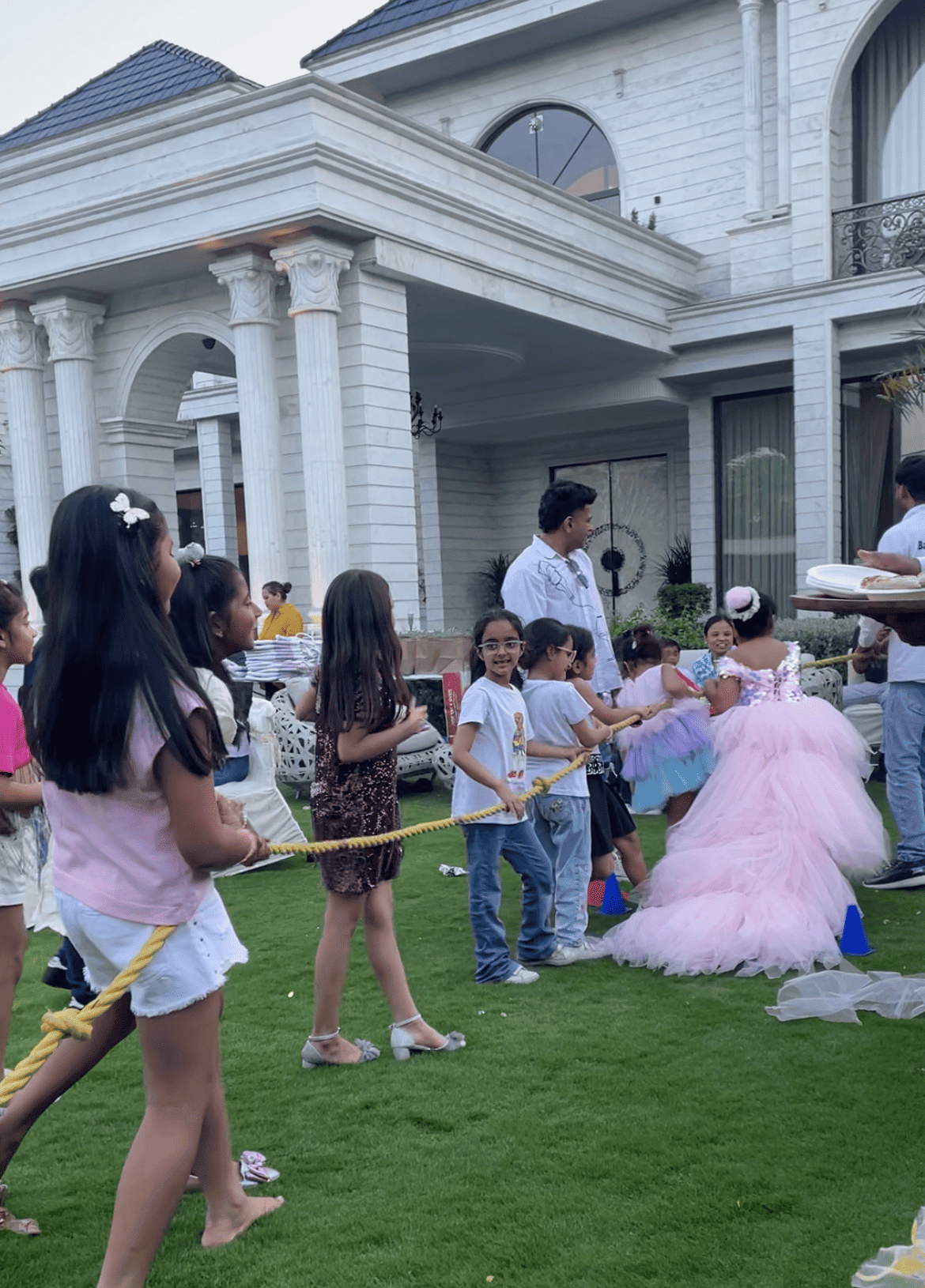 Event Moment 3